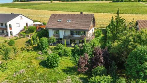 Rückansicht - 6 Zimmer Mehrfamilienhaus, Wohnhaus zum Kaufen in Wertheim