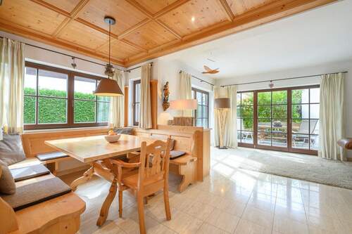 Gemütliche Sitzecke 