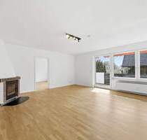 WUNDERSCHÖNE 3-ZI.-WOHNUNG MIT LOGGIA & GARAGE IN PLANEGG