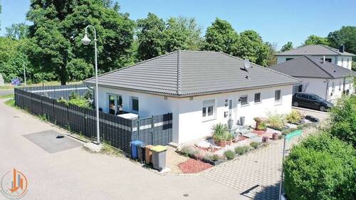 Außenansicht Eingang - 4 Zimmer Einfamilienhaus in Magdeburg