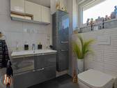 Gäste WC mit Dusche - 