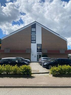 Außenansicht Eingangsbereich - 