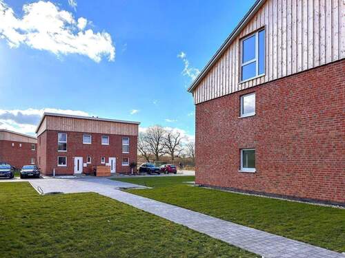 Außenansicht - 5 Zimmer Doppelhaushälfte zum Kaufen in Henstedt-Ulzburg