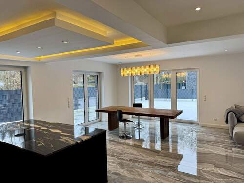 Ausblick zum hinteren Garten - 