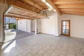 Geräumige Garage nahe Hauseingang I Zugang zum Gar - 