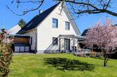 Titelbild - Fast wie neu und top ausgestattet: Einfamilienhaus in Klotzsche!