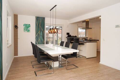 Essbereich mit Küche - 