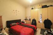 1 OG Schlafzimmer_ - 