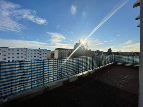 Südbalkon - Großzügige 3-Zimmer-Wohnung mit großem Südbalkon