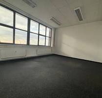 Büro-Praxisfläche in Berlin - 13.156,00 EUR Kaltmiete, in Berlin (PLZ: 12107) Mariendorf