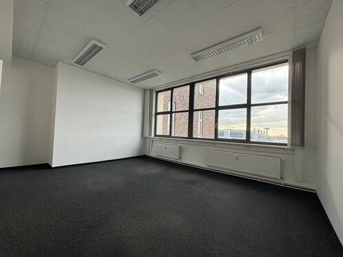 Büro Raum - 7 Zimmer Büro zur Miete in Berlin