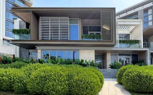 Bild 1 - Modernes Reihenhaus mit Privat Pool und Innenhof mit Grill - Luxuriöses Wohnen mit besonderem Flair!