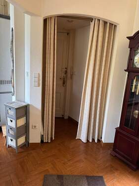 Eingang - 3 Zimmer Etagenwohnung zum Kaufen in Berlin