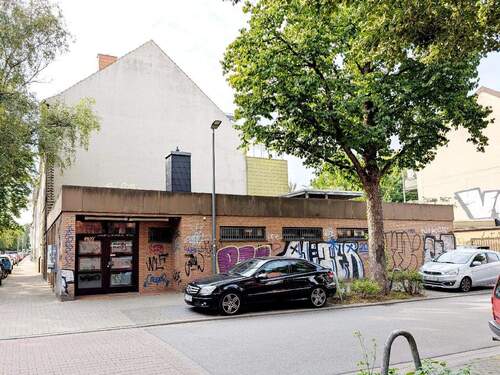 Bild 1 - Seltene Kaufgelegenheit in der Wüste: Grundstück mit eingeschossiger Gewerbefläche