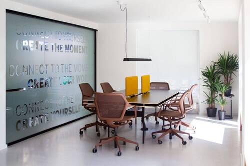 Day Seat - Moderner, flexibler Coworking Space in München - All-in-Miete