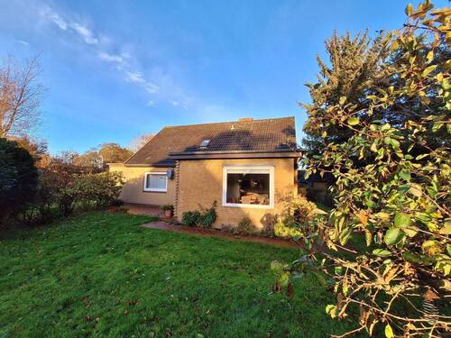 Süd-Ost-Ansicht - 9 Zimmer Einfamilienhaus in Sankt Peter-Ording