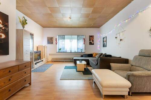 EG Wohnzimmer - Mehrfamilienhaus, Wohnhaus mit 240,00 m&sup2; in Wissen zum Kaufen