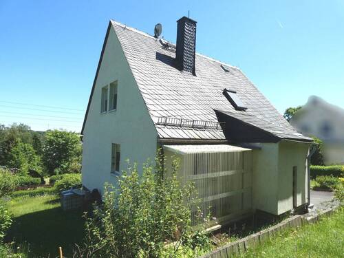 Ansicht Nordost - Einfamilienhaus mit 120,00 m&sup2; in Bad Lobenstein zum Kaufen