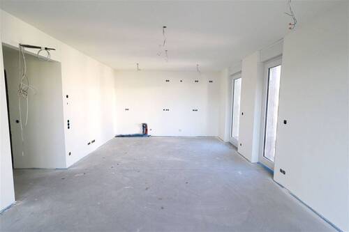 Wohn/Esszimmer - 