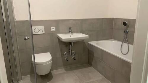 15cb886d-2f34-4695-be47-2dcad2d2fa46 - 