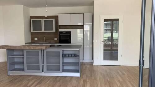 2673d278-b40d-4ca3-8f03-4c92afd5f330 - 