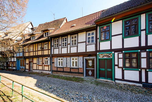 Straßenansicht - 6 Zimmer Einfamilienhaus zum Kaufen in Quedlinburg