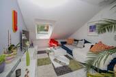 Dachgeschoss Wohnbereich - 1 Zimmer Mehrfamilienhaus, Wohnhaus zum Kaufen in Schwerte