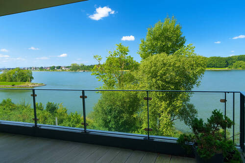 Ausblick - Luxuswohnung mit traumhaften Ausblick auf den Rhein