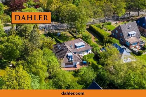 Luftbild - 6 Zimmer Einfamilienhaus zum Kaufen in Wyk auf Föhr