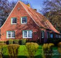 7 Zimmer, 2 Küchen: Großzügiges Wohnhaus im Warftdorf Midlum - Jemgum