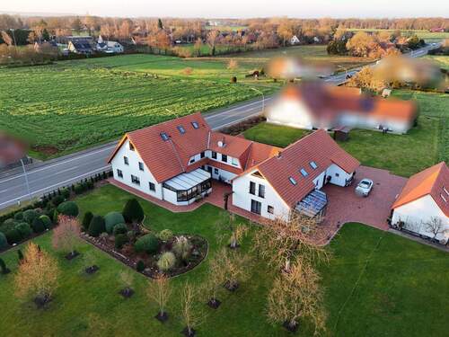 Außenansicht - 1 Zimmer Mehrfamilienhaus, Wohnhaus in Espelkamp