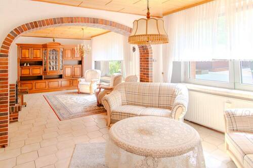 Wohnzimmer - 5 Zimmer Einfamilienhaus in Jerxheim