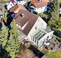 Zwei Wohneinheiten, flexible Nutzungsmöglichkeiten und familienfreundlicher Garten! - Ebsdorfergrund Hachborn