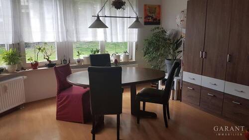 Wohnzimmer Teilansicht - Etagenwohnung mit 78,00 m² in Obergruppenbach zur Miete