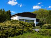 Vorderseite - Gepflegter Bungalow mit tollem Grundstück in Auersmacher