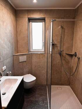 barrierefreies Duschbad im EG - 