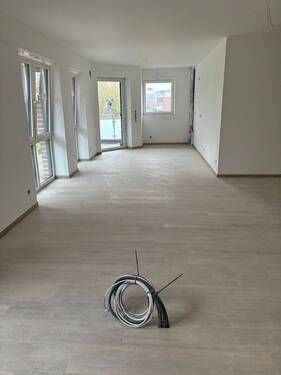 Wohnbereich mit offener Küche baugleich im EG - 