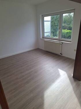 PHOTO-2025-09-24-18-05-40 - 4 Zimmer Etagenwohnung zur Miete in Oberhausen