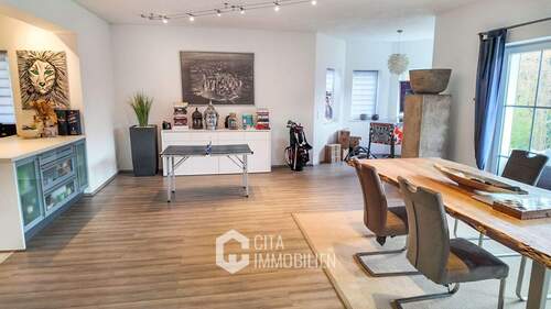 Esszimmer - 1 Zimmer Einfamilienhaus in Schöffengrund