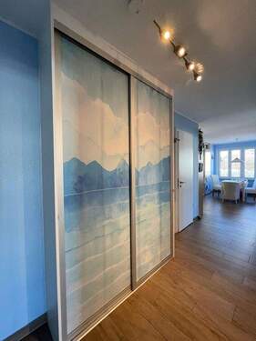 Flur - Etagenwohnung mit 85,00 m&sup2; in München zum Kaufen