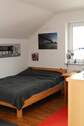 Zimmer 2 - 