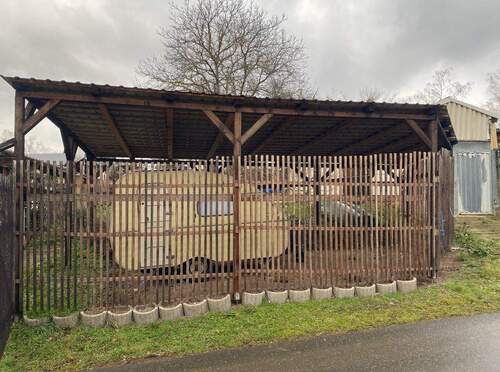 Carport - Bauernhaus, Landhaus mit 180,00 m&sup2; in Saaleplatte zum Kaufen