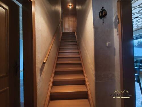 Treppe zum OG - 