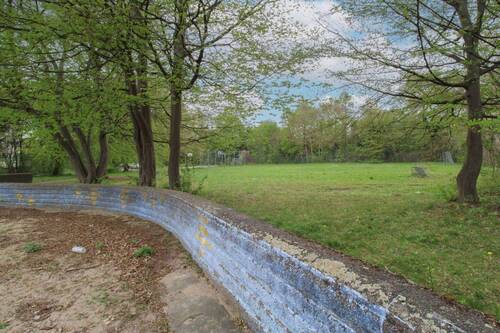 Fussballplatz - 