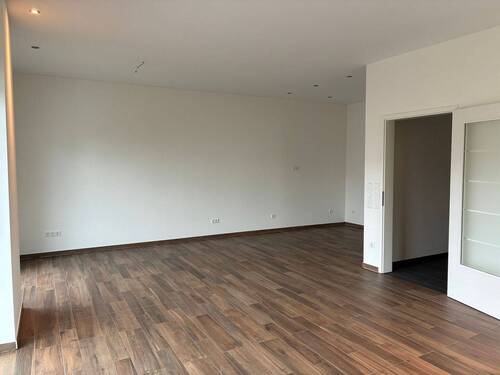 Wohn-Ess-Zimmer mit Blick zur Küche - 3 Zimmer Etagenwohnung zur Miete in Nordwalde