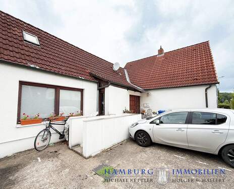 Eingang Haupthaus - 1 Zimmer Mehrfamilienhaus, Wohnhaus zum Kaufen in Bad Bramstedt