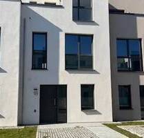Erstbezug: große 5-Zi. Wohnung in Königs-Wusterhausen - Königs Wusterhausen