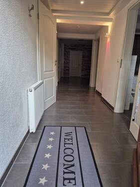 Flur/ Eingangsbereich - 