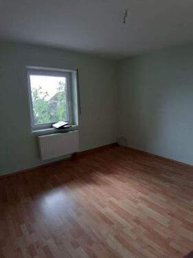 Bild 1 Wohnzimmer - 3 Zimmer Etagenwohnung in Erlangen