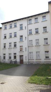 Hausansicht - 3 Zimmer Etagenwohnung zur Miete in Görlitz